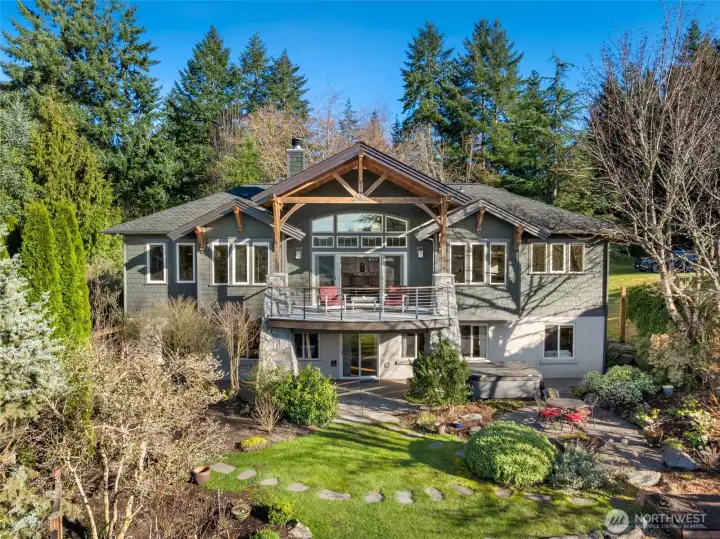 Gorgeous landscaping