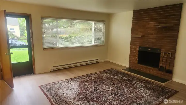 Apt 1:  2 bed 1 bath, leased 5/25 (owner pic when vacant)