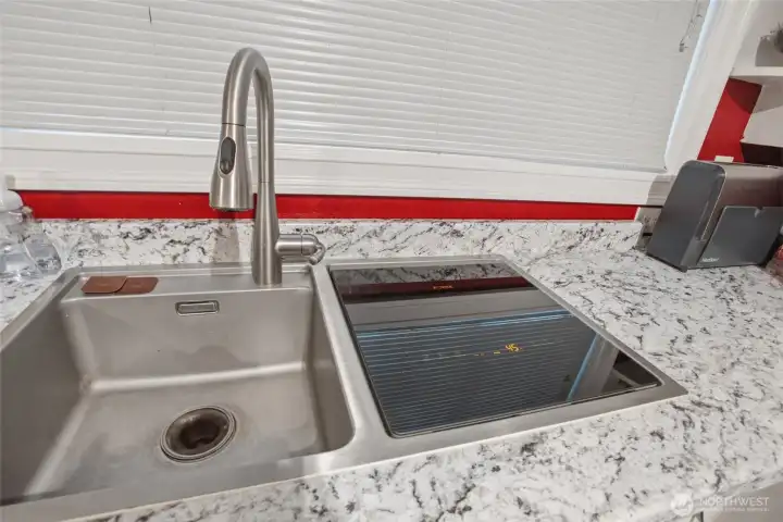 Kitchen sink with in the sink dishwasher!
