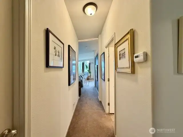 Hall way with plenty of room for art
