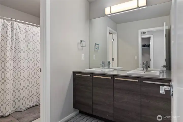 Secondary bath