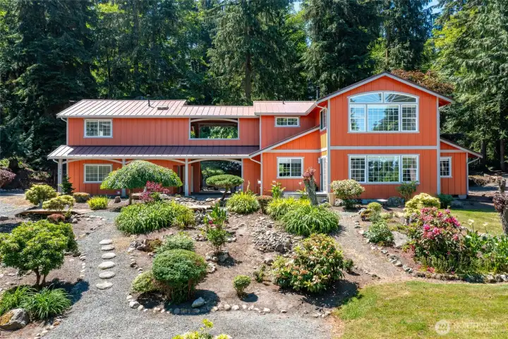 Welcome to 216 Denneboom Road, Coupeville