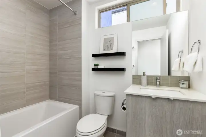Second Full Bath on Upper Level Second Full Bath on Upper Level