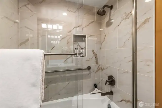 Full bath off first bedroom.