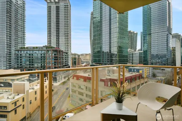 Step out for sweeping city views on the balcony...a glass railing maximizes your outlook.