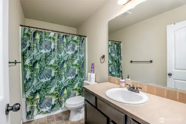 upstairs full bath