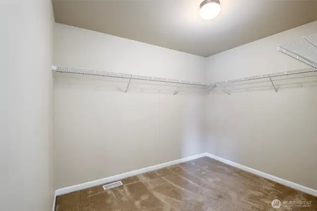 walk in closet