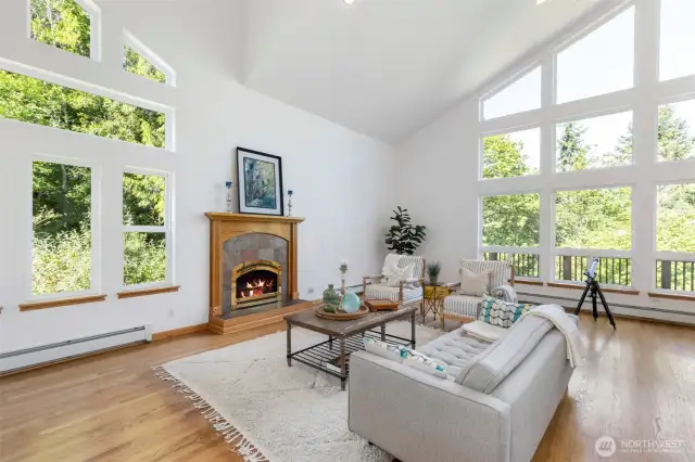 Bathed in natural light, rays of sunshine will dance on your skin in this south facing home.