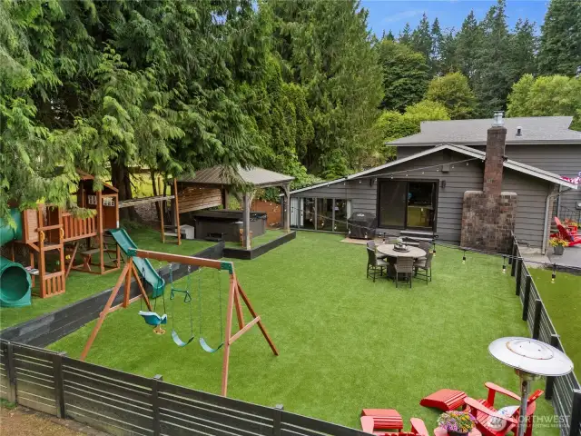 Cloud 9 turf, fully fenced, off Kitchen