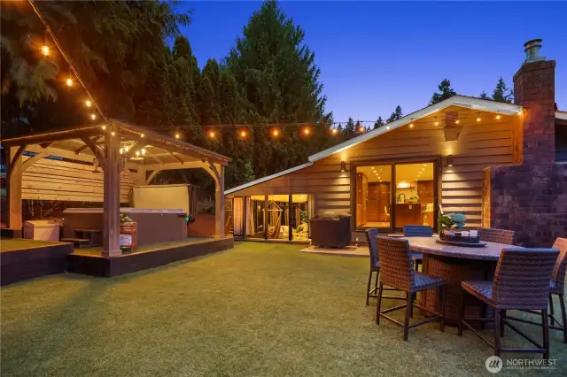 Entertaining Paradise off Kitchen