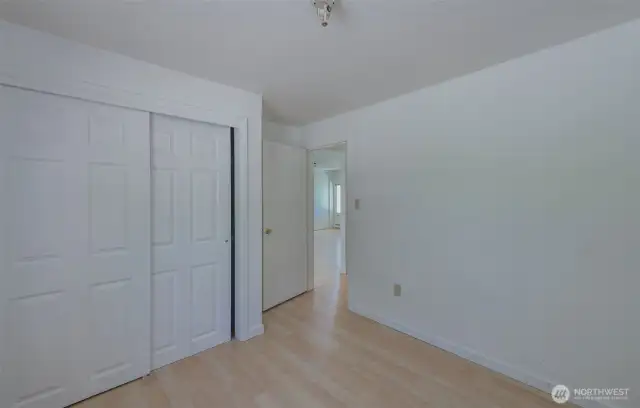 Bedroom 1, closet