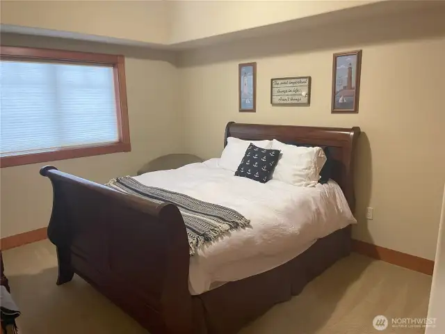 Nice sized guest room