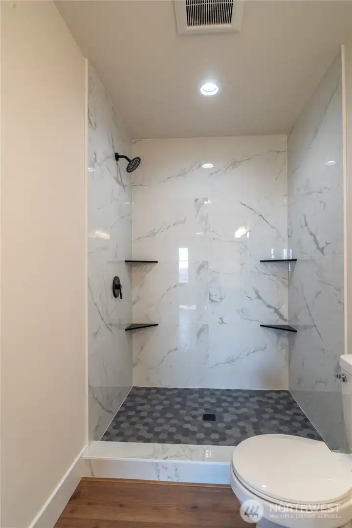 Primary shower