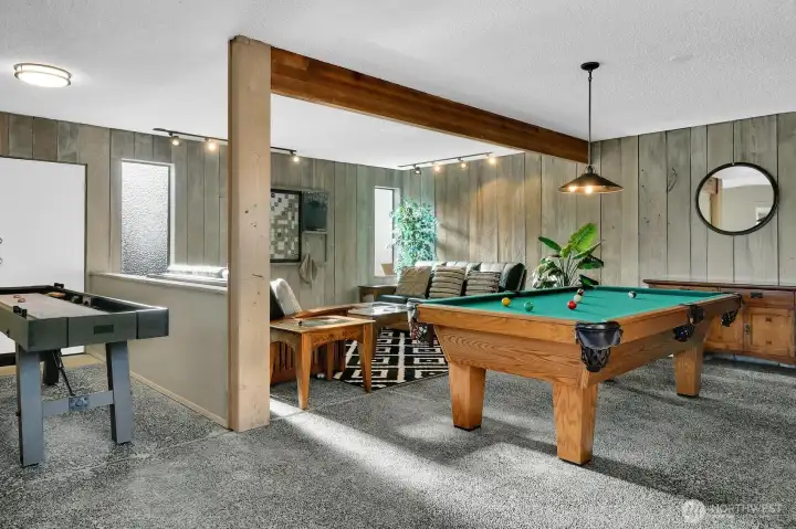 Game Room & Clubhouse with Kitchen