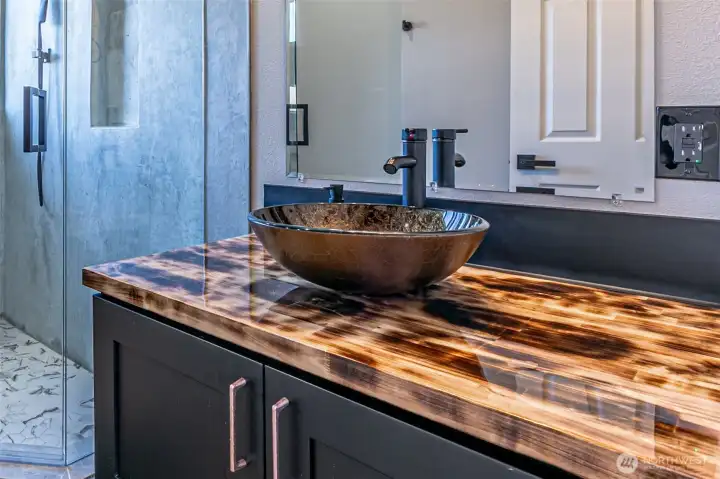 Unit B - Beautifully designed