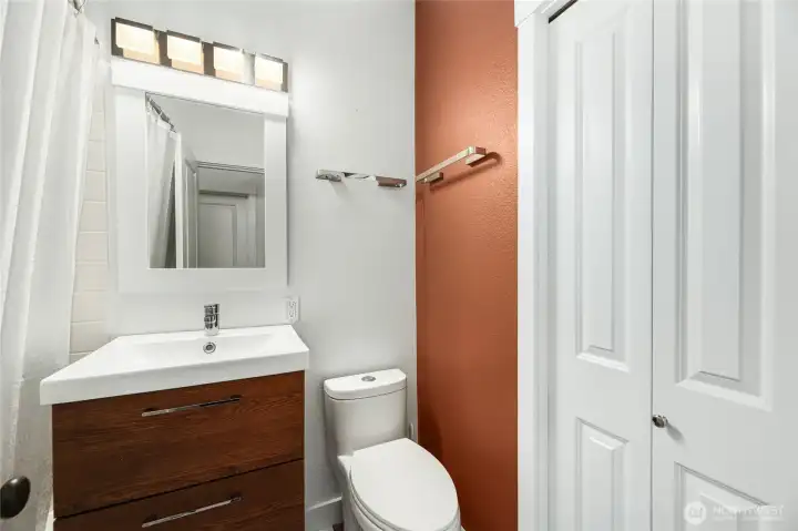 Main floor 2nd full bathroom.