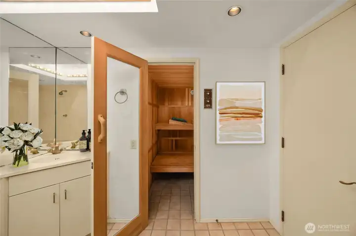 Full bath with sauna (virtually staged)