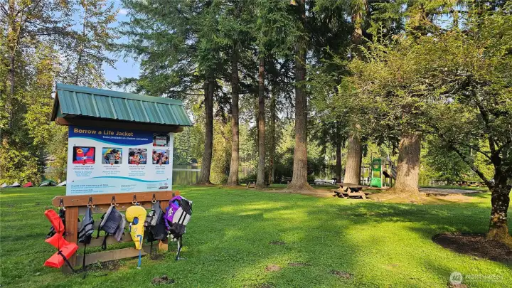 Just a short walk away, enjoy exclusive access to the community’s private park and lake, Lake Marcel! Residents may request keys to the secured parking area, making it effortless to launch your kayak or canoe and spend the day on the water. Only quieter motors are allowed, so you can enjoy the lake peacefully. Each summer, the Lake Marcel Community Club hosts a spectacular Fourth of July fireworks celebration over the lake, a cherished tradition enjoyed by members and their guests.