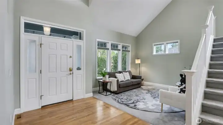 Spacious open entry