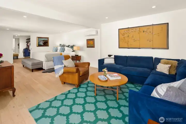 Primary Bedroom sitting area