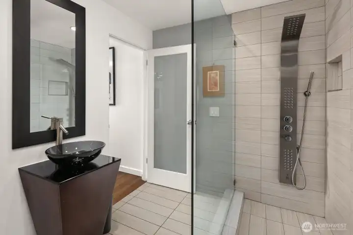 Bedroom 3 En-Suite Bathroom