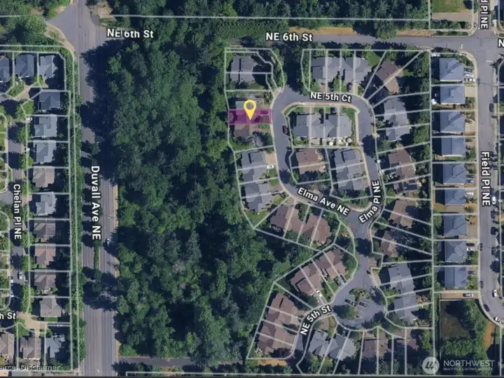 An overhead view pinpoints the home’s location within the complex while showcasing its rare greenbelt setting for added tranquility and separation. An overhead view pinpoints the home’s location within the complex while showcasing its rare greenbelt setting for added tranquility and separation.