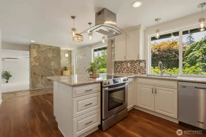 Stainless appliances. Stainless appliances.