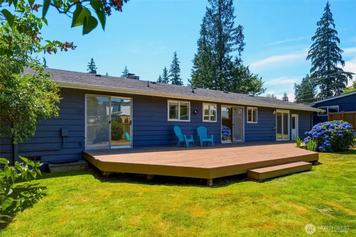 The Deck is reinforced and ready to accommodate your hot tub. Wiring installed! The Deck is reinforced and ready to accommodate your hot tub. Wiring installed!