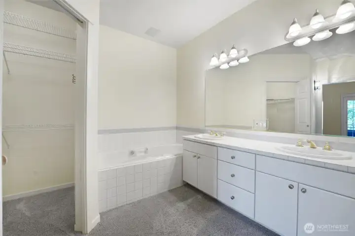 Primary Bathroom with Tub