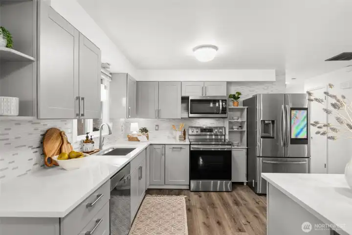 Another view of the kitchen
