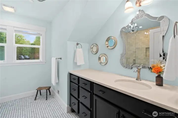 Upstairs Bathroom