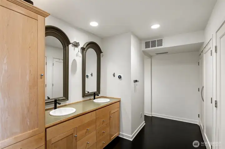 Double Vanity