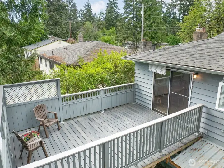 Low maintenance composite deck