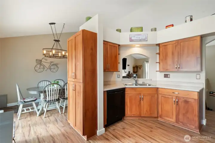 Kitchen, dining area