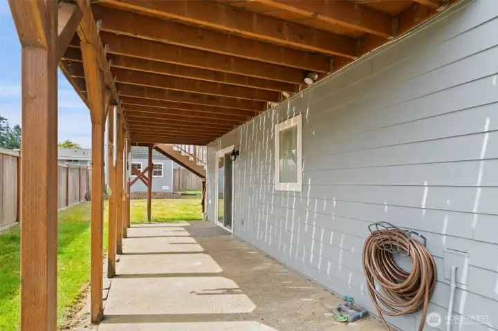 patio under the deck