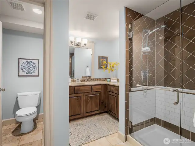 2nd bedroom suite with double vanity