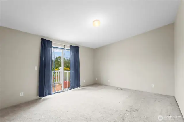 The primary bedroom is sure to delight with tall ceilings, a private bath and walk-in closet. The cherry on top? Quick access to the view deck! During clear days, wake up with the sun and views of Mt. Rainier and the Valley!