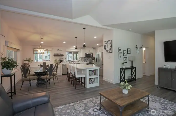 Eat in Kitchen