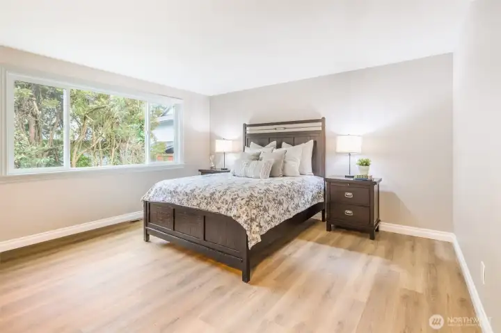 Downstairs primary with attached bath! Perfect for Multi-Gen!