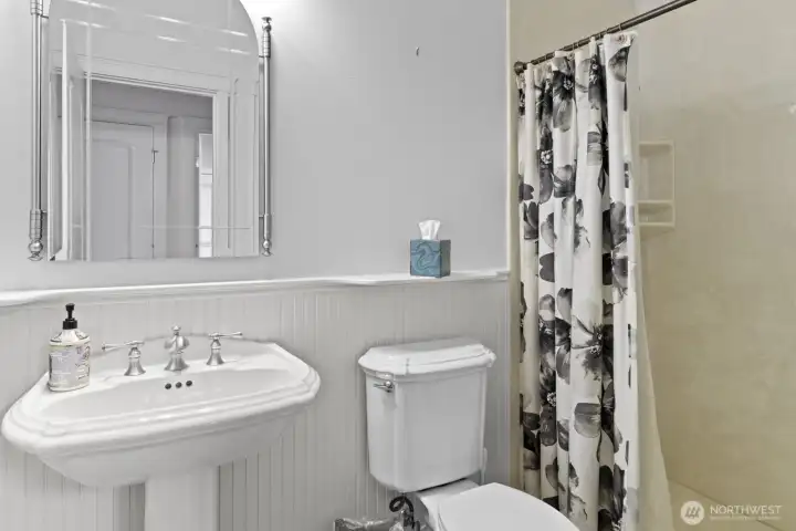 Main Level Three Quarter Bath