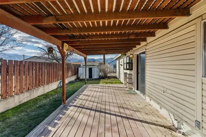 covered patio area with power