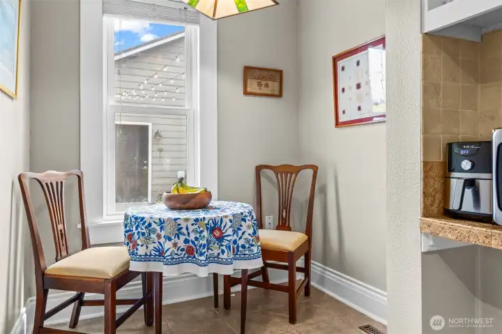 Dining nook
