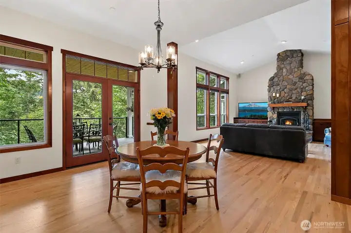 Informal dining