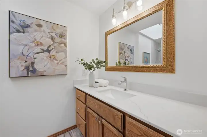 Guest Bath with Quartz Counters