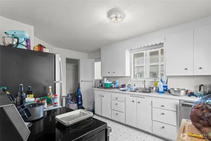 1 Bd Unit 1 Bd Unit
