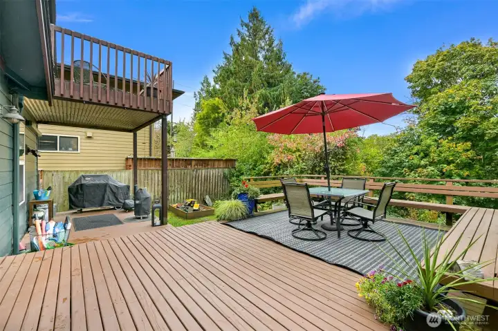 Flexibility for year-round enjoyment and effortless indoor-outdoor living Flexibility for year-round enjoyment and effortless indoor-outdoor living