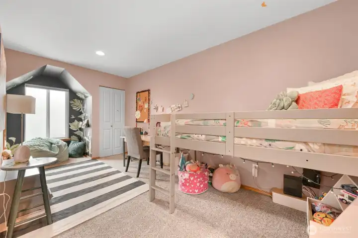 Bedroom #2– Bright and cheerful bedroom offers flexible space for sleep, study, and play, with soft carpeting and abundant natural light. Bedroom #2– Bright and cheerful bedroom offers flexible space for sleep, study, and play, with soft carpeting and abundant natural light.