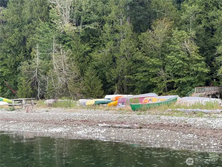Easily launch your small boat at high tide.