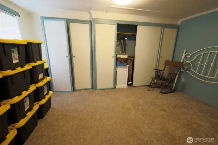 Bedroom Bedroom