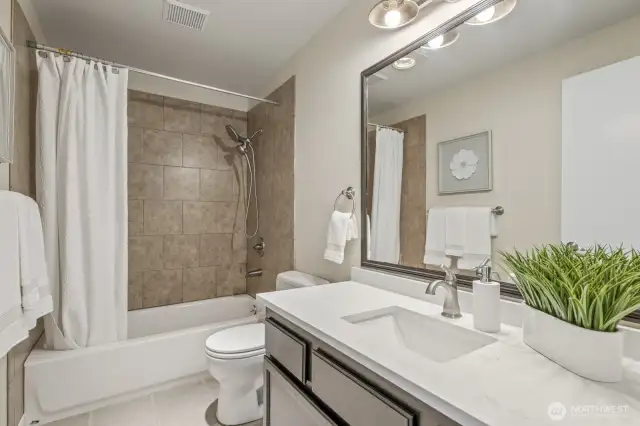 Upstairs full bath